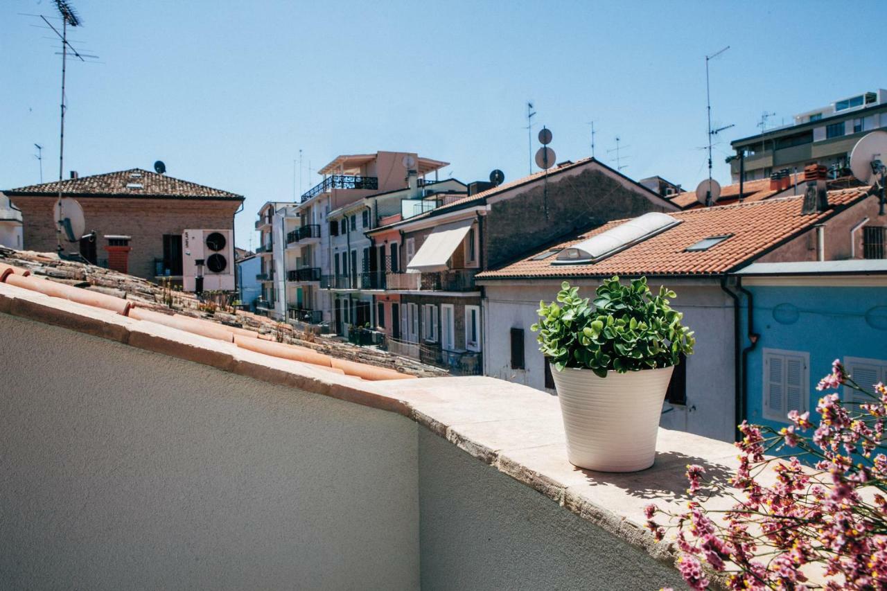 B&B Domar Civitanova Marche Eksteriør billede